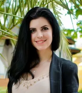 xmarina-266×300.jpg.pagespeed.ic.DJRdL3CBHy